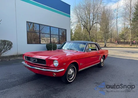 1966 Ford Mustang 2D z USA, uszkodzony, nr VIN 6F07C317184